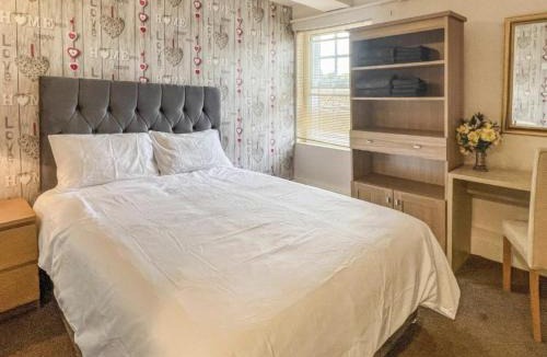 Melksham Apartment | Church Walk Studios & Apartments