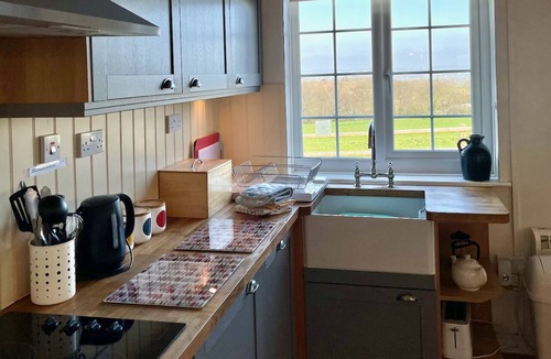 Cullompton Cottage | Cinders Cottage with amazing views