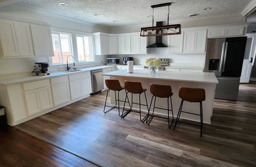 Wilson House | City Charmer, Walk to downtown Wilson, 2800 sf Duplex with detached garage!
