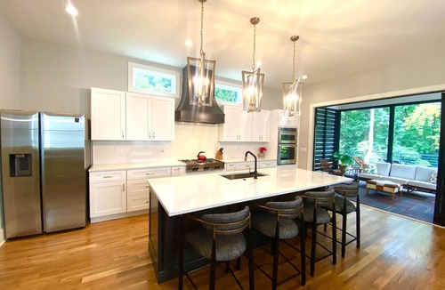 Wilmont House | City Gem Nestled In The Woods