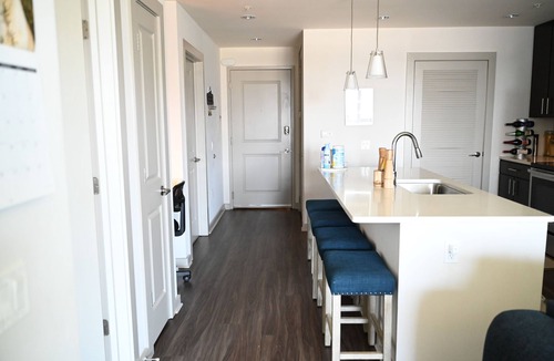 Third Ward Condo | City Living, beautiful views, fine dining and local entertainment.