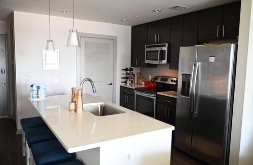 Third Ward Condo | City Living, beautiful views, fine dining and local entertainment.