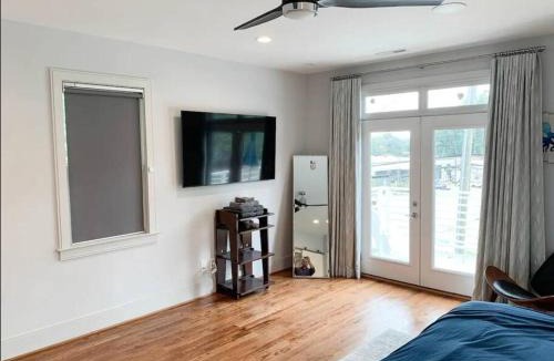 Five Points East House | City View- near Downtown, Capital, NC State