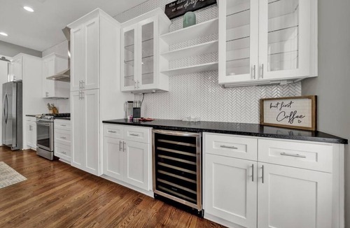 Third Ward Villa | City Views RoofTop Hot Tub & Short Walk to Stadium