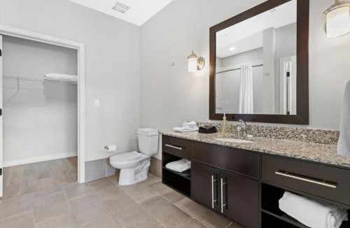 Rolling Mill Hill House | Cityview 302
