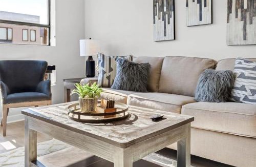 Rolling Mill Hill House | Cityview 302