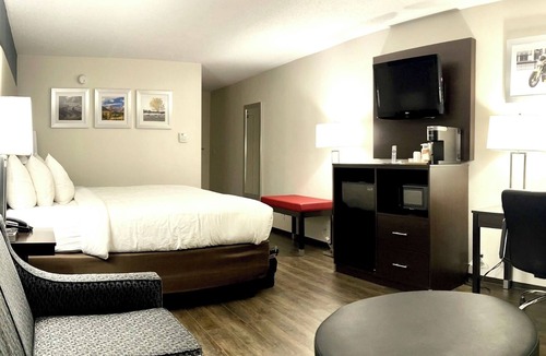 Maggie Valley Hotel | Clarion Hotel Conference Center