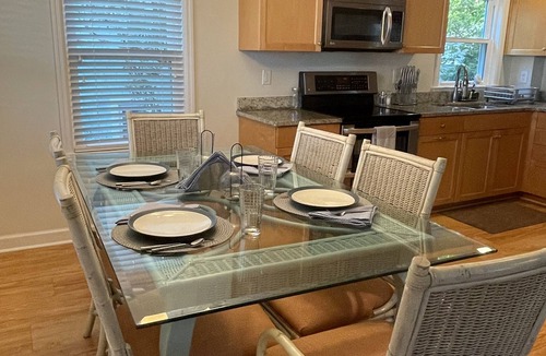 Wrightsville Beach House | Classic 1940's beach house just steps away from the beach!
