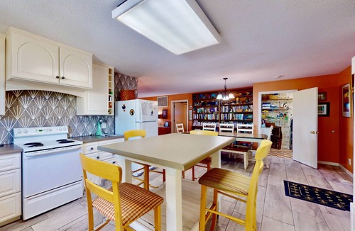 North Carolina Coast House | Classic Oceanfront Cottage w/Private Walkway, 2 Decks, Easy Walk to Carolina Beach Fun