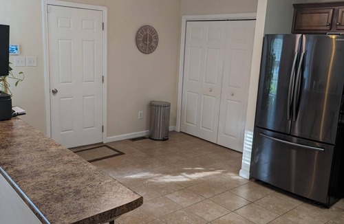 Aberdeen House | Clean, Spacious Home with 5 Mile Commute to Pinehurst/US Open. Pet/Smoke Free.
