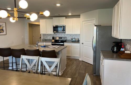 Leland House | Close to Wilmington NC!