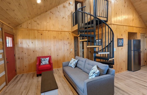 Traphill Cabin | Closest Vacation Rental to NC's Stone Mountain State Park