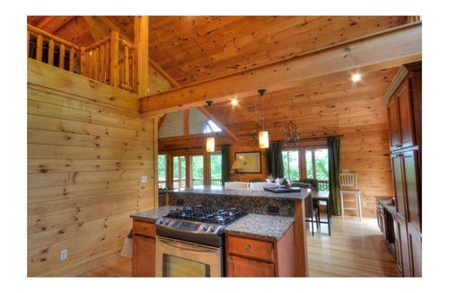 Almond Cabin | Cloud 8 - Free Estate Tours -Tranquil Family Cabin- Clingman's Dome + Lake Views