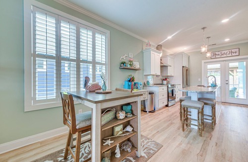 Shallotte House | Coastal Home in Shallotte w/Grill: Near Golfing!