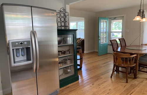 Merritt House | Coffee Creek Cottage: A tranquil, waterfront escape minutes from Oriental, NC
