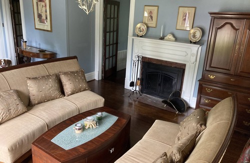 North Wilkesboro House | Colonial house in downtown N Wilkesboro NC with fireplace