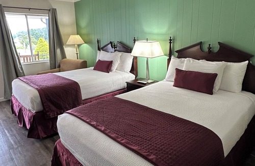 Franklin Hotel | Colonial Inn Franklin
