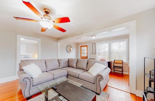 Candler House | Colorful Cove