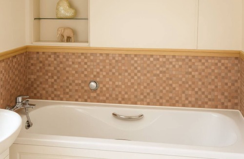 St Leonards-On-Sea House | Combe Haven Holiday Park Retreat
