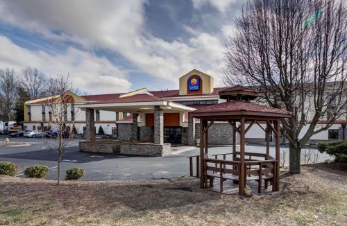 Barium Springs Hotel | Comfort Inn & Suites Statesville - Mooresville