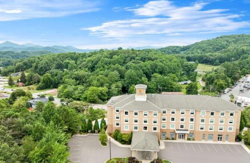 Sylva Hotel | Comfort Inn Sylva - Cullowhee