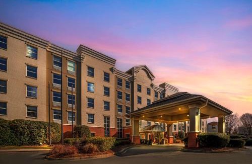 Huntersville Hotel | Comfort Suites near Birkdale Village- Huntersville