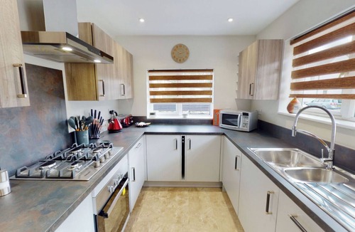Wolvercote House | Comfortable Accommodation: Perfect Short Let Retreat in Wolvercote, Oxfordshire