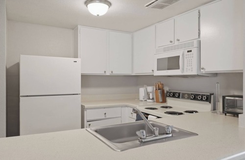 Donelson Apartment | Comfortable East Nashville apartment living