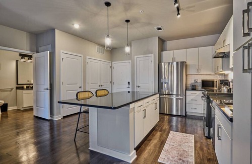 Clayton Apartment | Comfy 2BD Abode Mins from DT Clayton | Pool | Gym