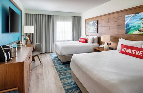 Morehead City Hotel | Compass Hotel Beaufort by Margaritaville