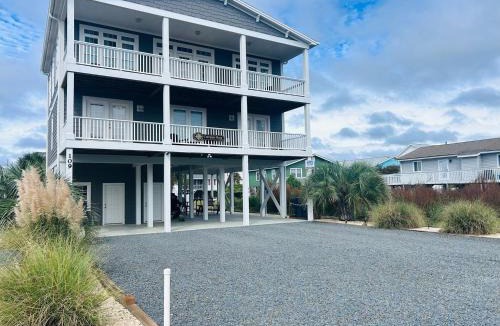 Holden Beach House | Compass Rose