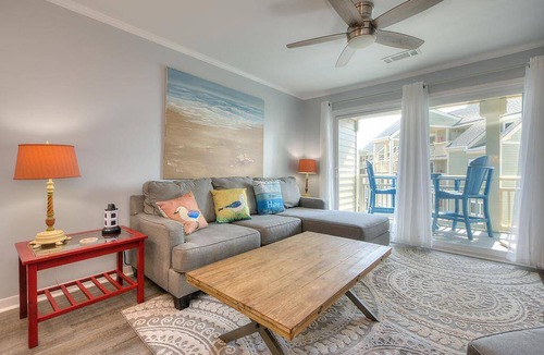 Caswell Beach Condo | Condo ∙ 2 bedrooms ∙ 5 guests