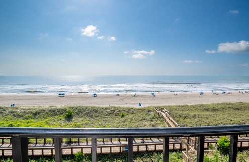 Carolina Beach Condo | Condo ∙ 2 bedrooms ∙ 8 guests