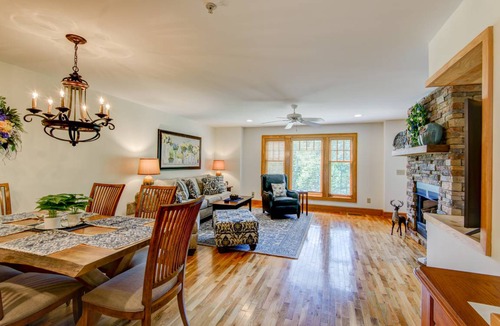 Foscoe Condo | Condo ∙ 2 bedrooms ∙ 6 guests