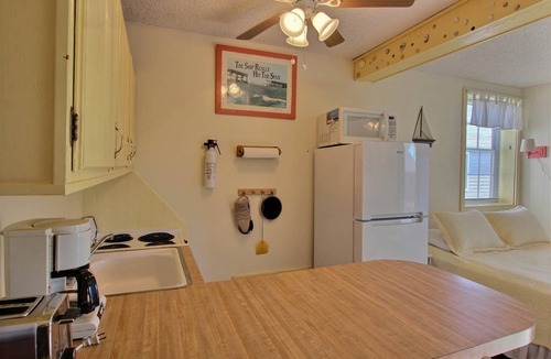 Hatteras Condo | Condo ∙ 4 guests
