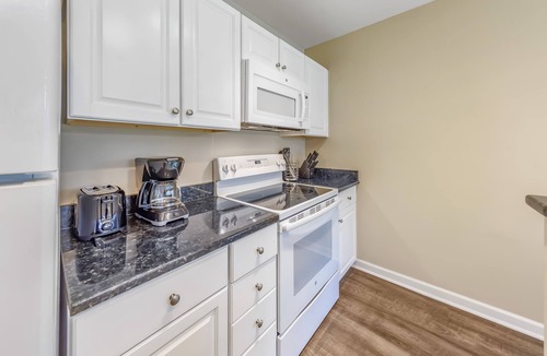 Fairfield Harbour Condo | Condo right on the Golf Course!