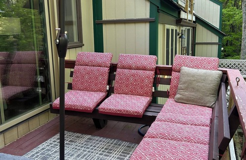 Sugar Mountain Condo | Condo with a true cabin vibe in Sugar Mountain!
