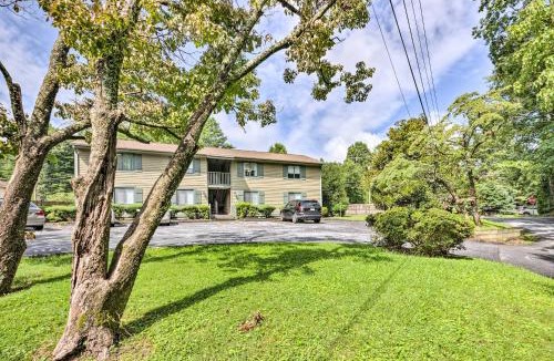 Hendersonville Apartment | Condo with Sunroom, Near Downtown Hendersonville!