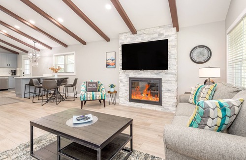 Swannanoa House | Contemporary dog-friendly mountain home with firepit, grill, enclosed backyard