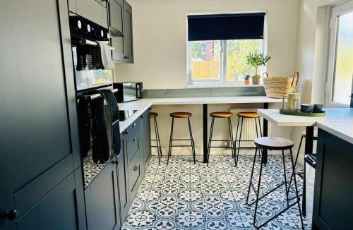 Gloucester House | Contractors - Modern Home Gloucester City Centre