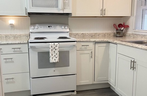 Boger City House | Convenient 2 Bed/2Bath Home