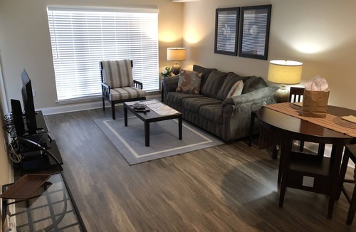 Second Ward Apartment | Convenient Comfortable uptown Charlotte 1BR/1BA apartment home