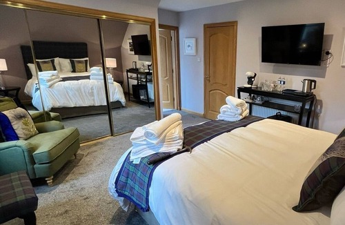Elgin Bed & Breakfast | Copper Beeches