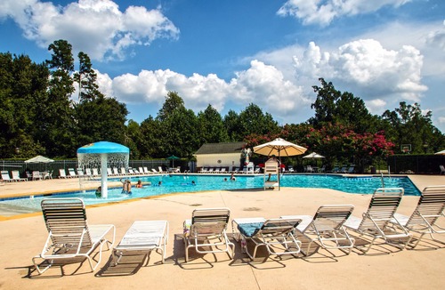Cornelius Condo | Corporate and Shorter Term Rental Cornelius NC