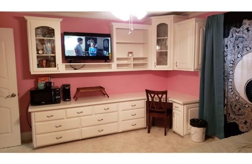 Richlands House | Corporate/event/vacation rental 2br 1.5bt gym indoor hibachi 12 acres Sleeps 4