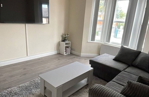 High Wycombe Apartment | Cosy 1 Bed Apartment