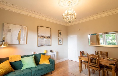 Jesmond Apartment | Cosy Flat in the Heart of Jesmond - Pass the Keys