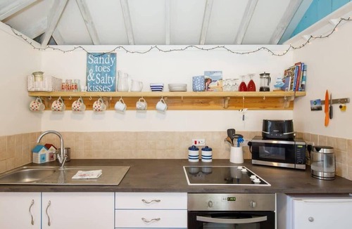 Selsey Cabin | Cosy self-contained annexe in Selsey