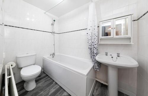 Stanley House | Cosy Semidetached Home
