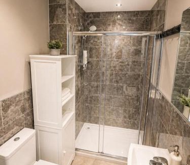 Longcroft House | Cosy studio unit in peaceful location
